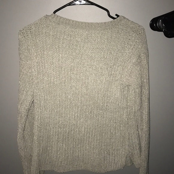 Aeropostale Sweater - Picture 2 of 3